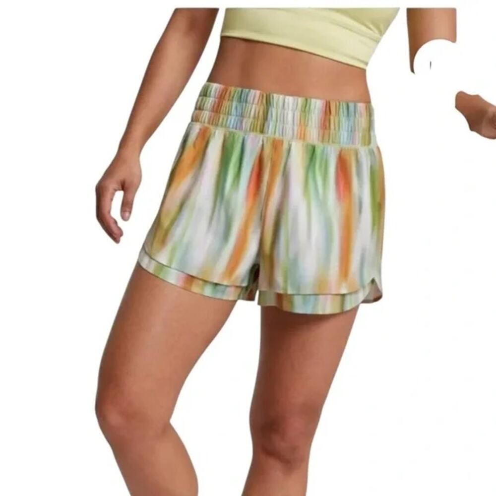 New NWT Calia Carrie Underwood Step Up High Rise Performance Shorts Women's 1X